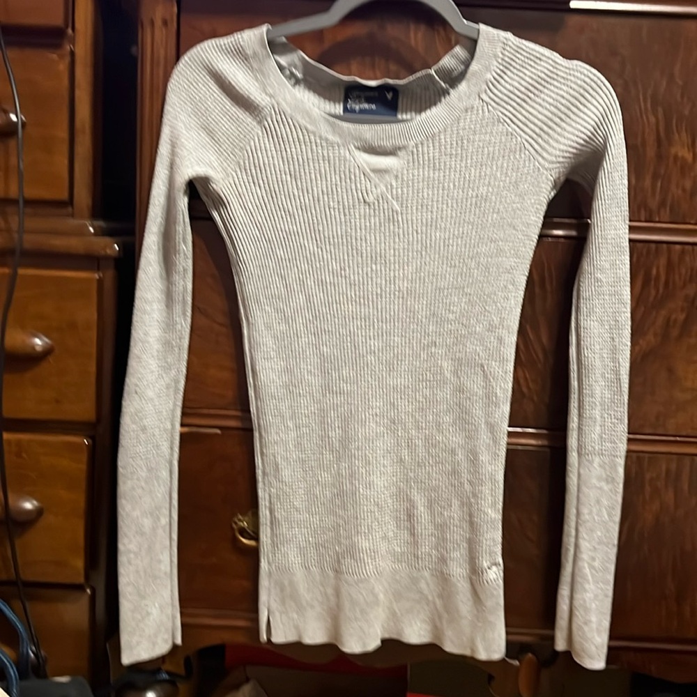 Plain gray thermal long sleeve shirt.